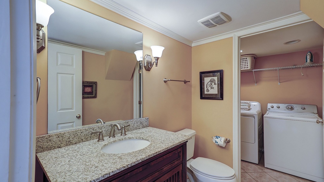 Photo of Bedroom in Shipyard Plantation