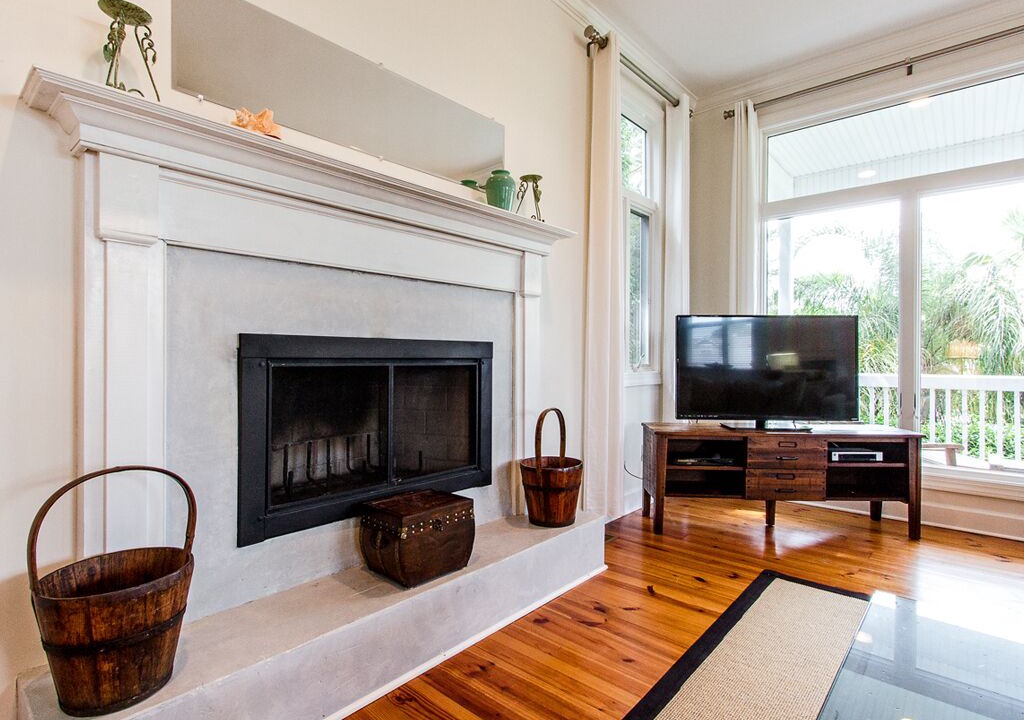 Photo of Livingroom in Tybee Island