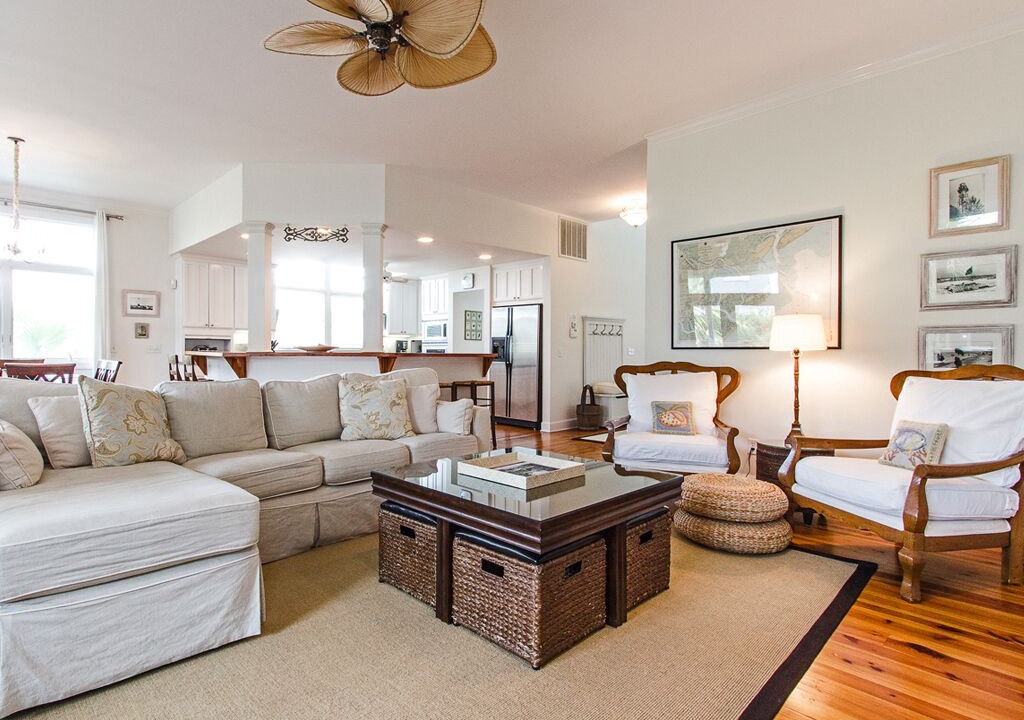 Photo of Livingroom in Tybee Island