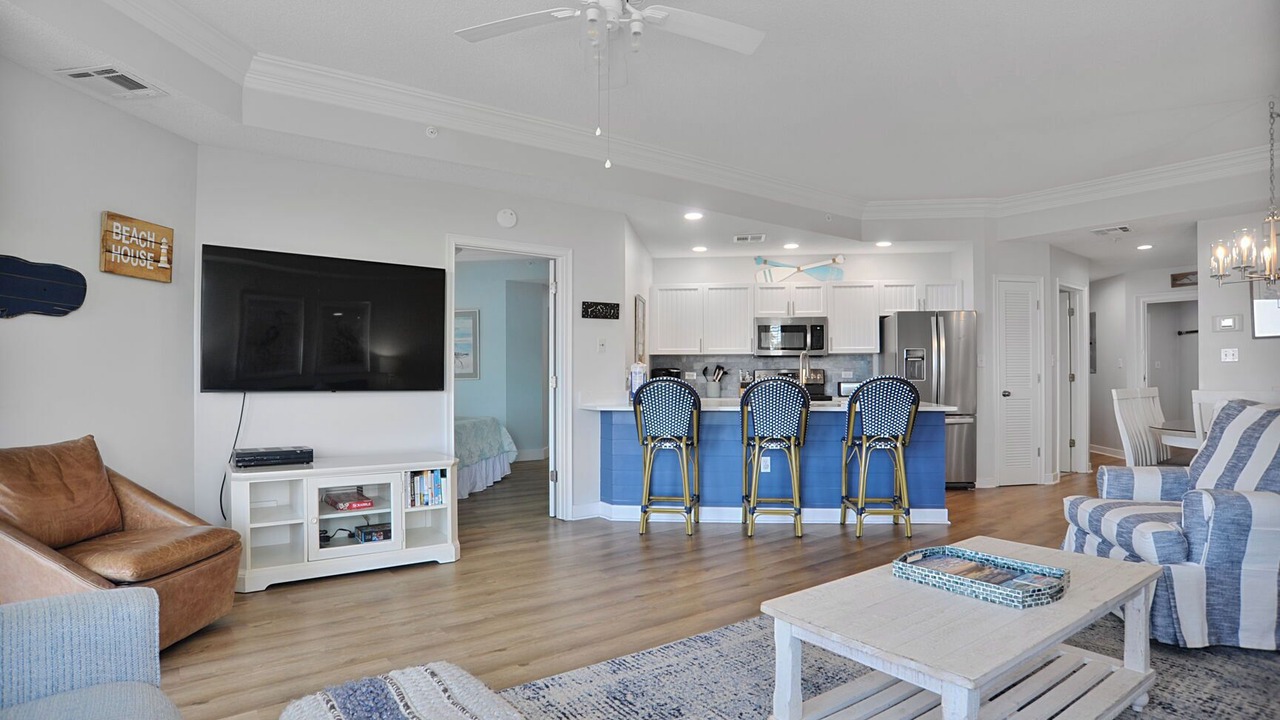 Photo of Livingroom in North Forest Beach