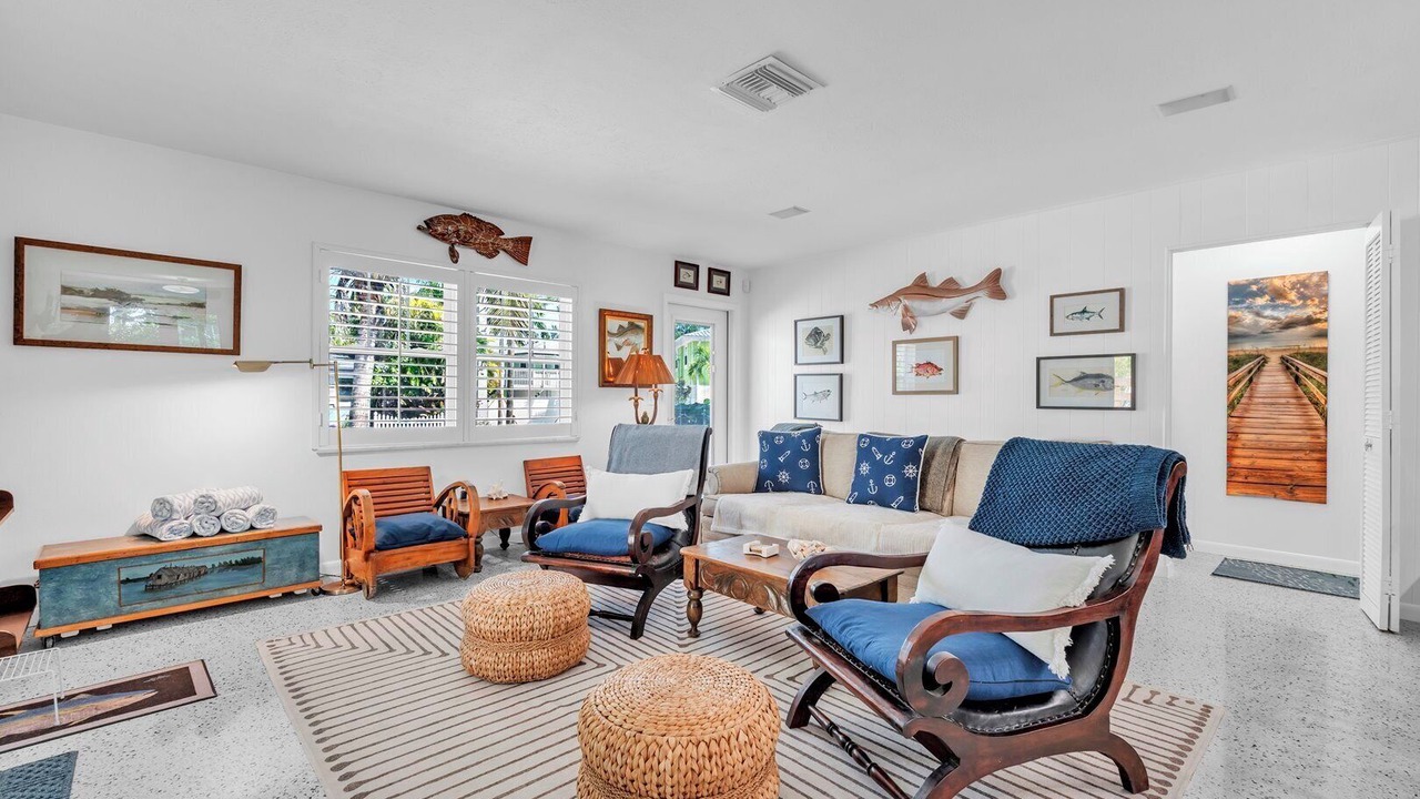 Photo of Livingroom in Anna Maria