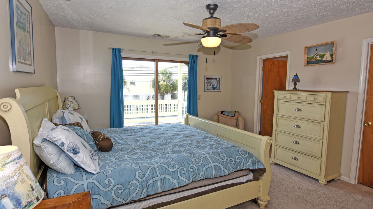 Photo of Bedroom in Wrightsville Beach