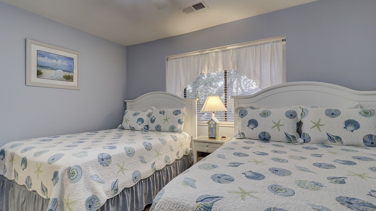 Photo of Bedroom in North Forest Beach