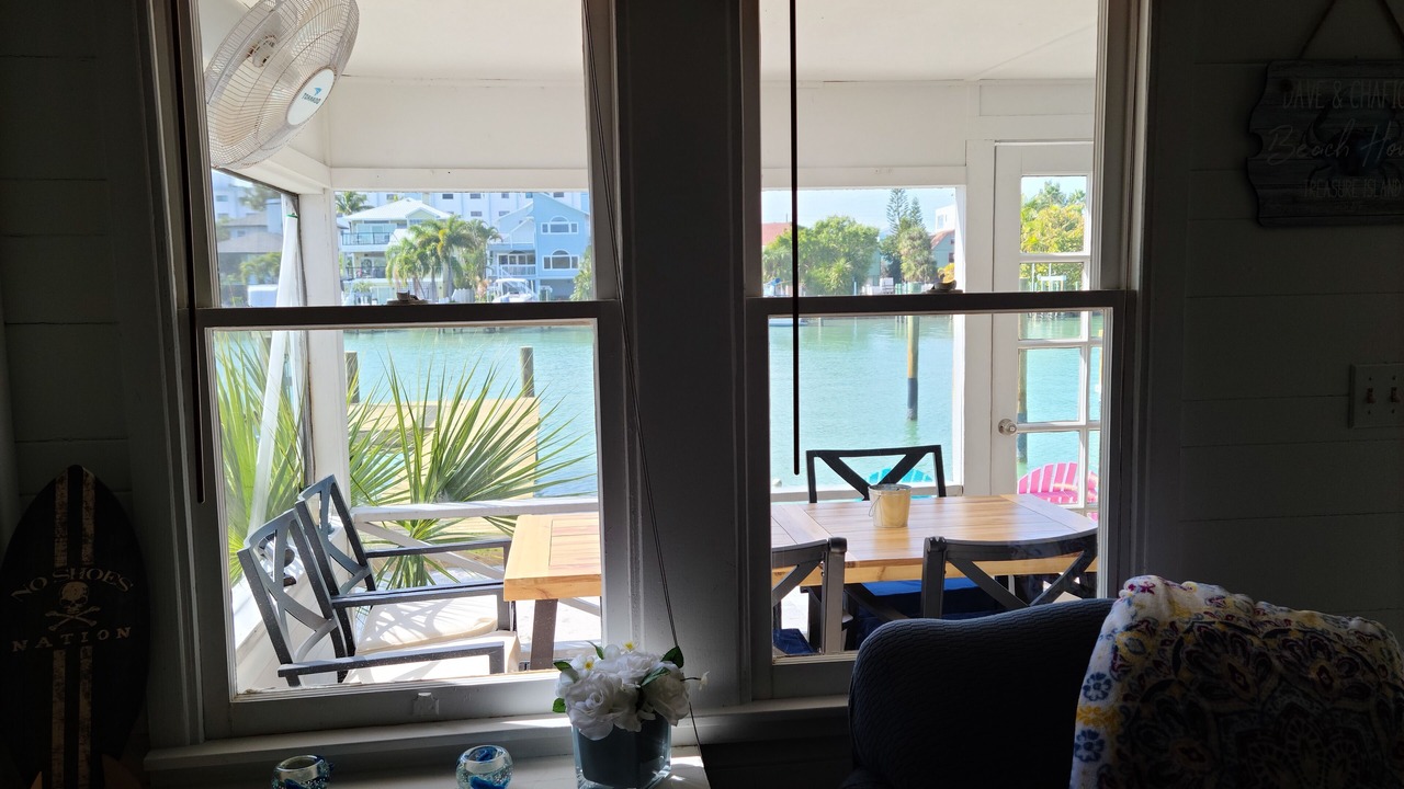 Photo of Bedroom in Sunset Beach