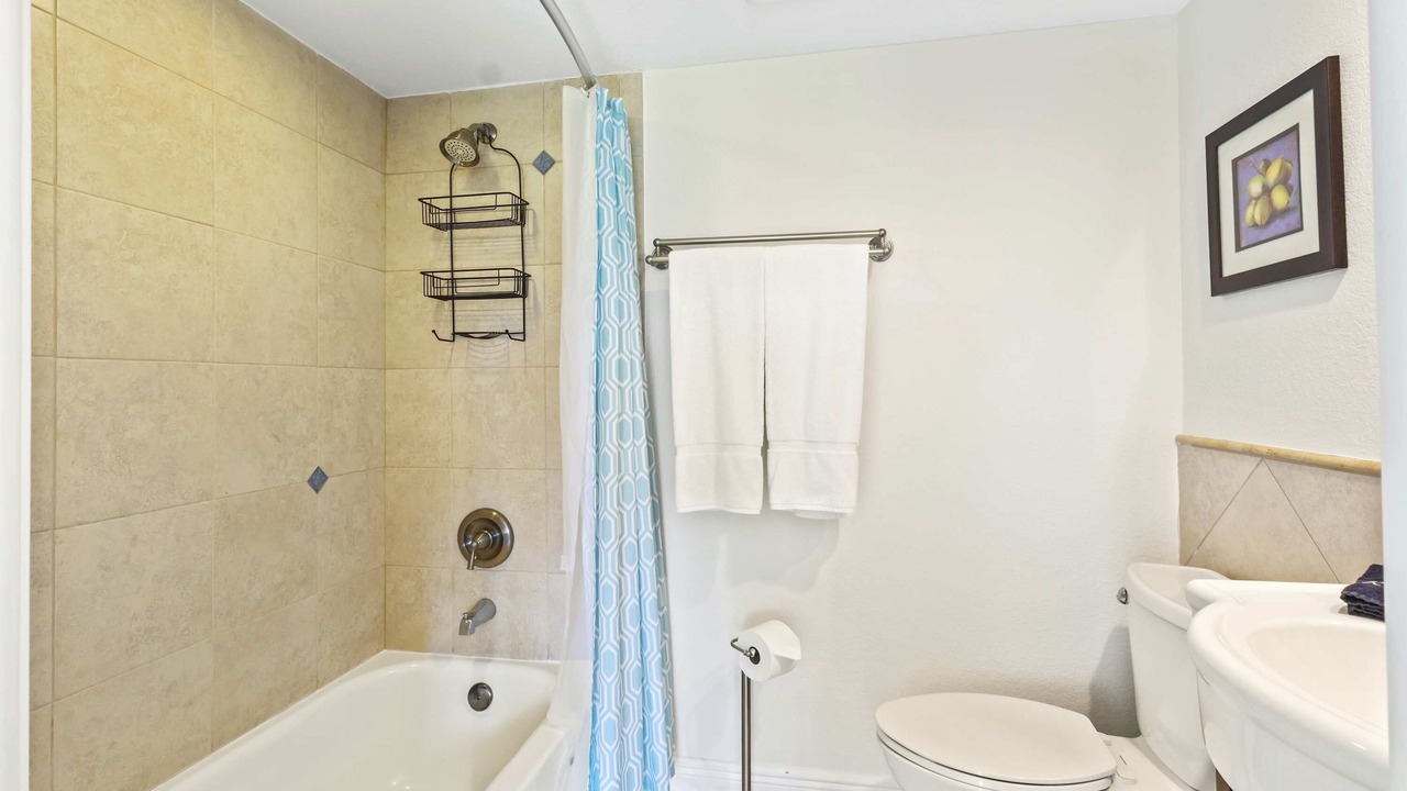 Photo of Bathroom in Lely Golf Estates