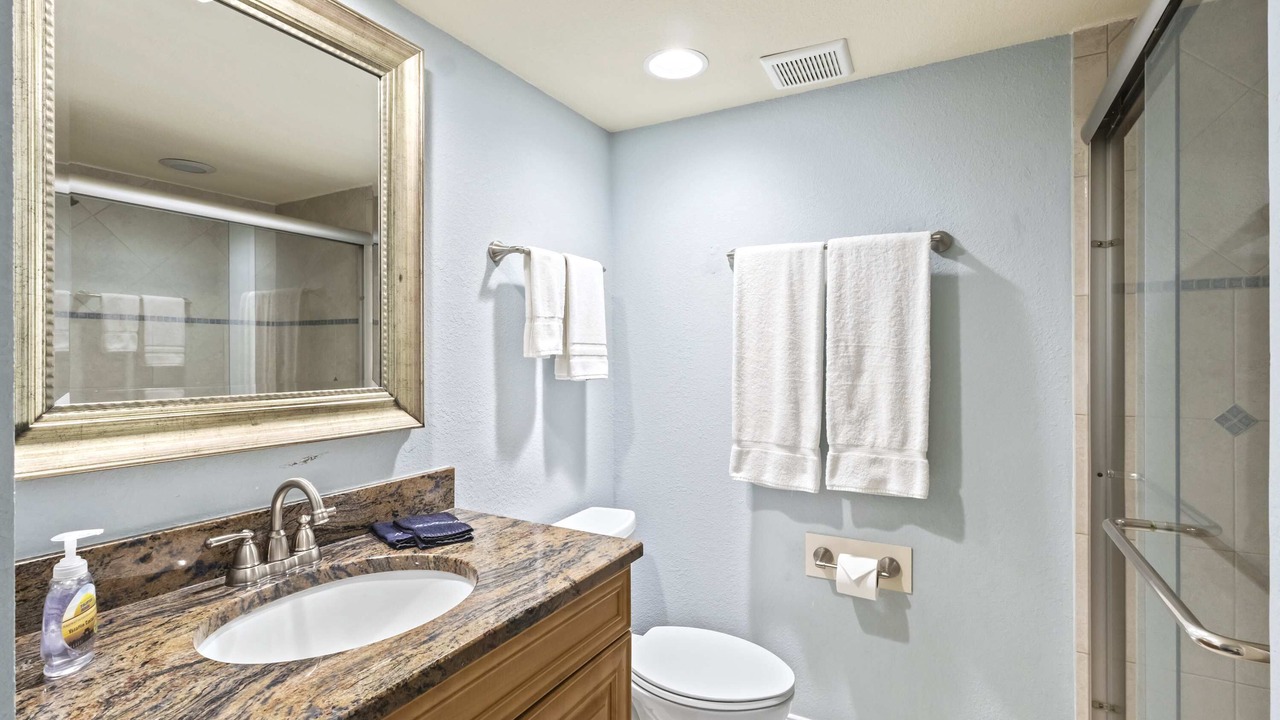 Photo of Bathroom in Lely Golf Estates