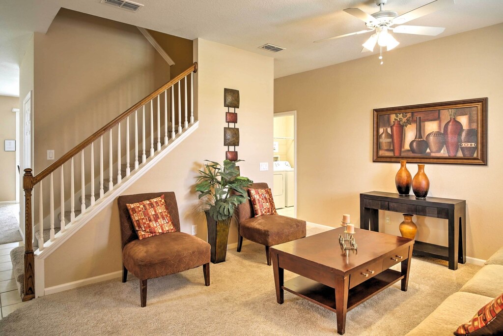 Photo of Livingroom in Trafalgar Village