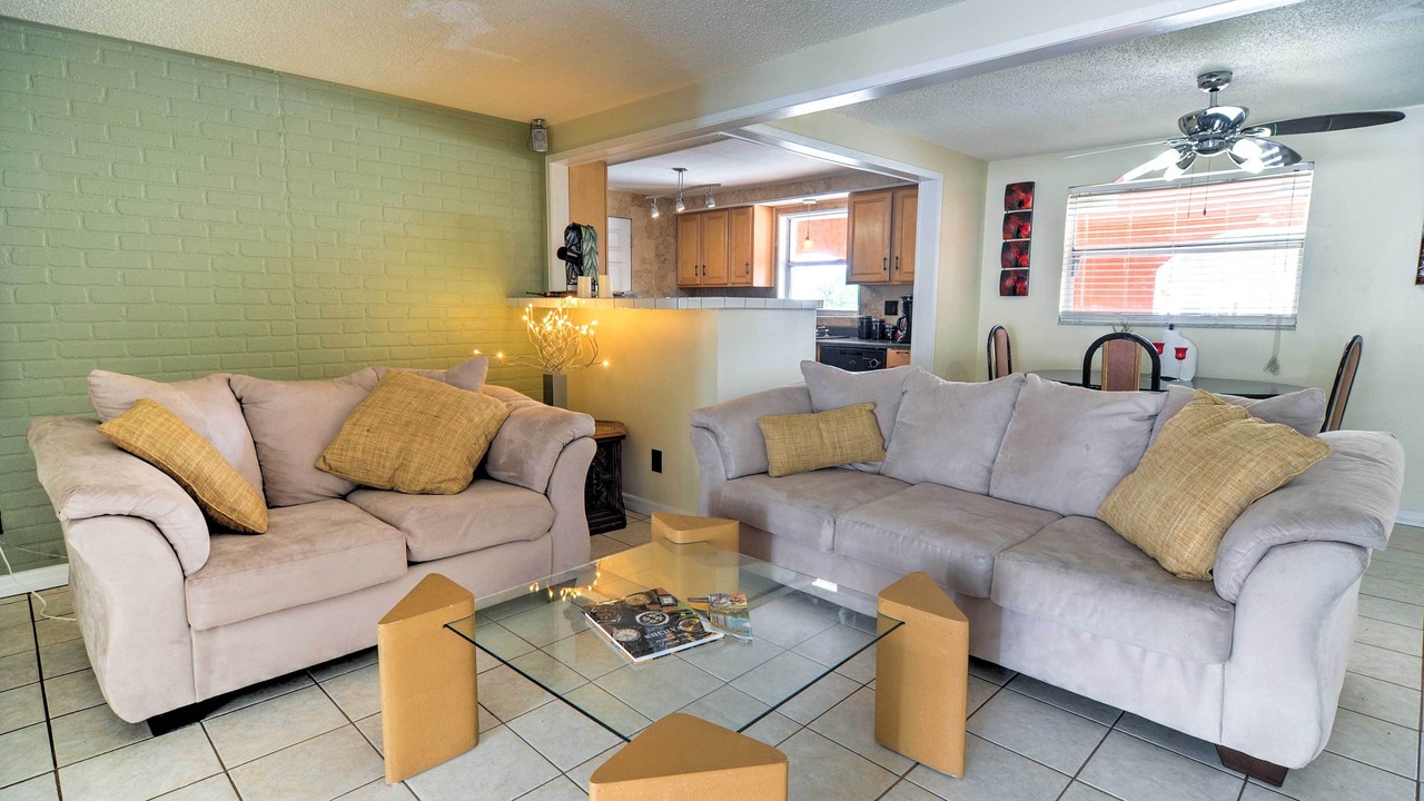 Photo of Livingroom in Toussie Terrace