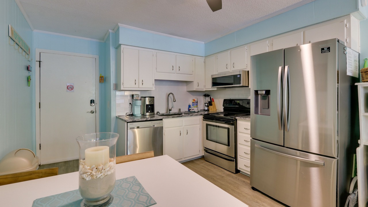 Photo of Kitchen in North Forest Beach