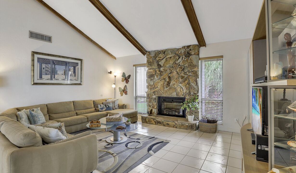 Photo of Livingroom in Marco Island
