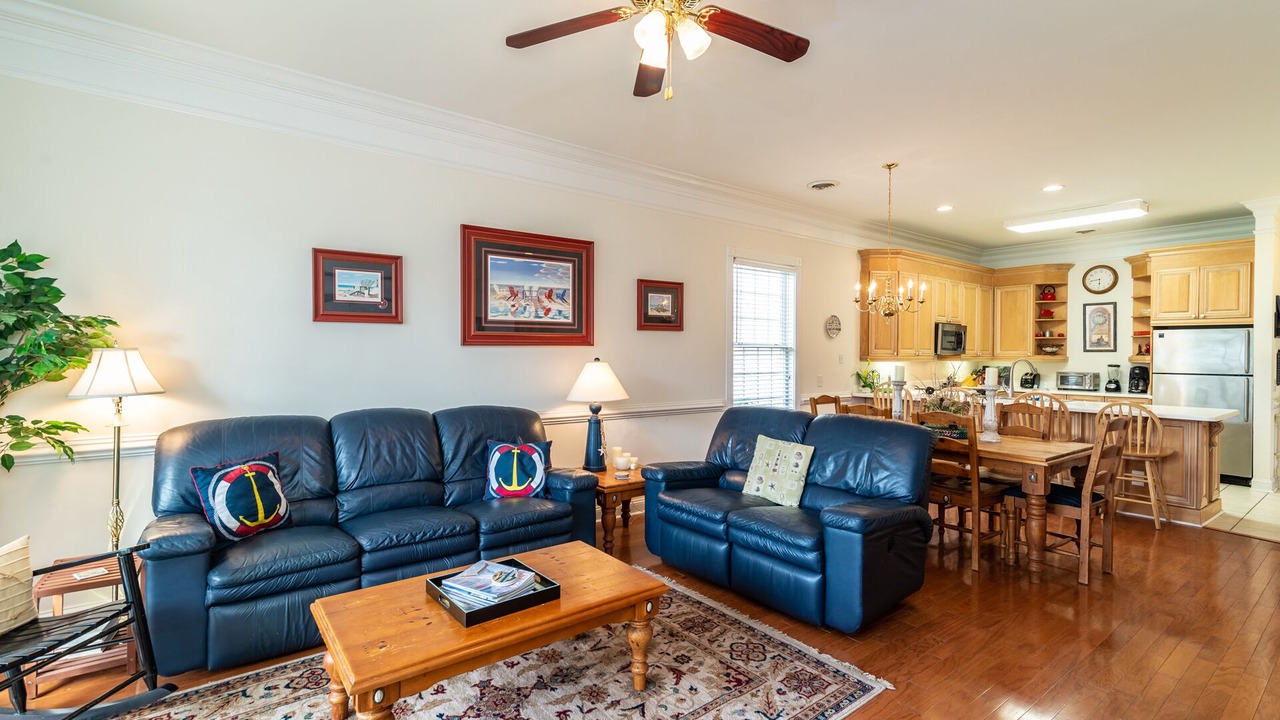 Photo of Livingroom in Pawleys Island