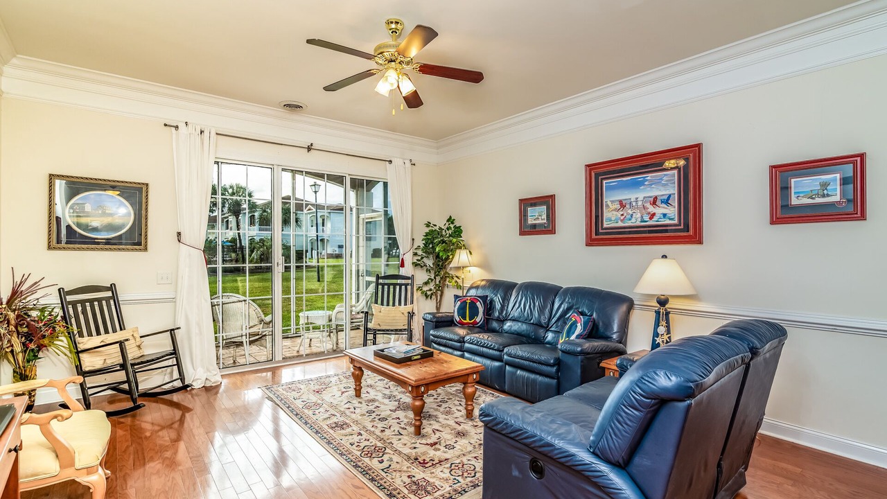 Photo of Livingroom in Pawleys Island