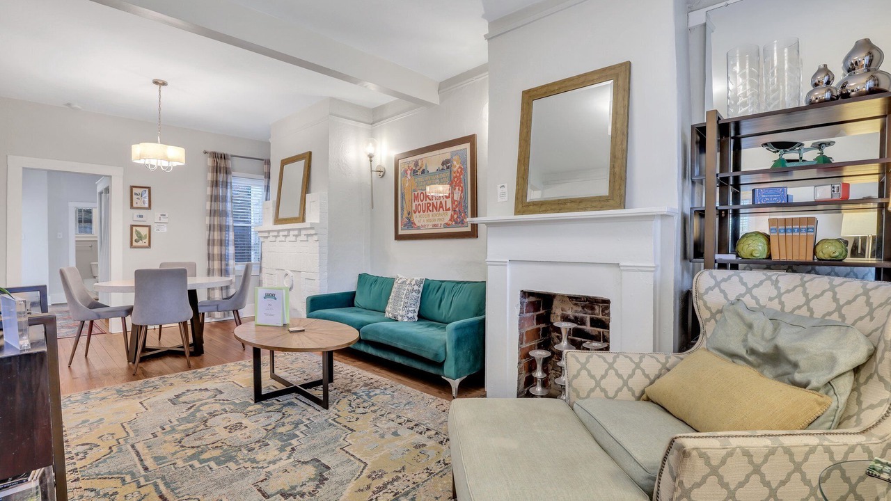 Photo of Livingroom in Beach Institute