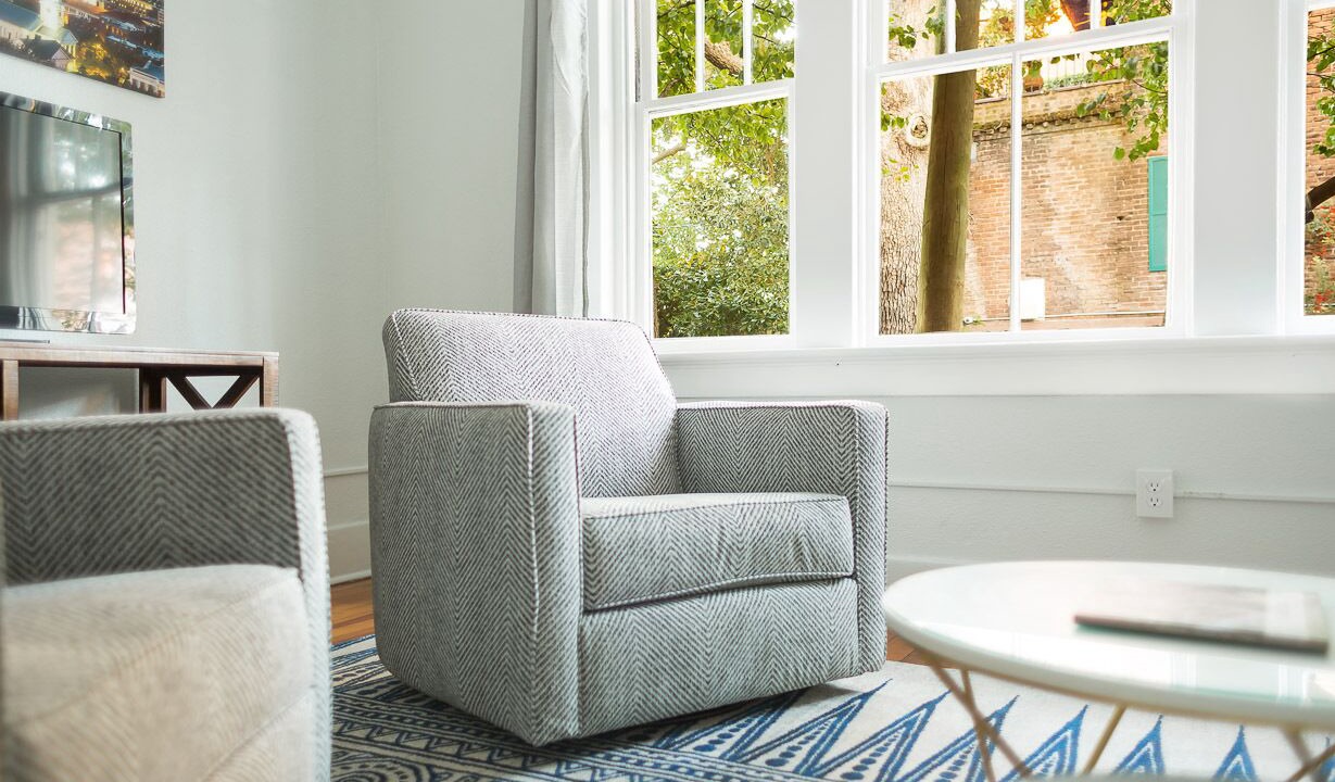 Photo of Livingroom in Historic District - North