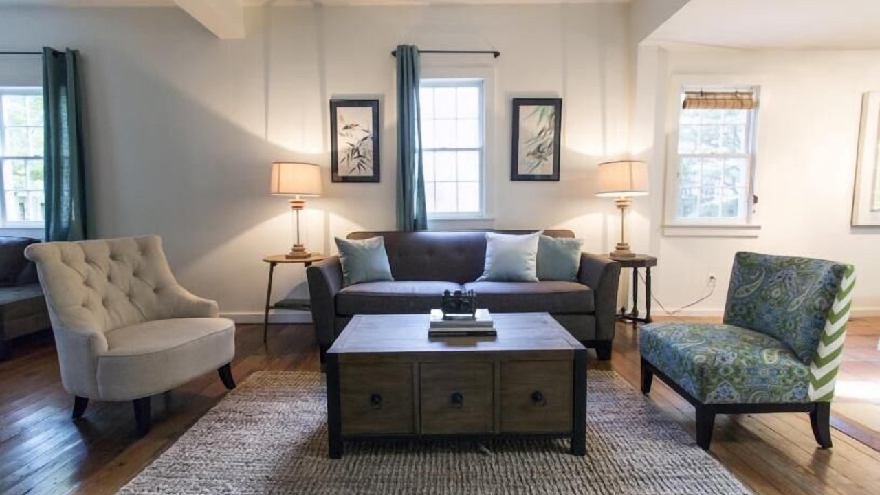 Photo of Bedroom in Beach Institute