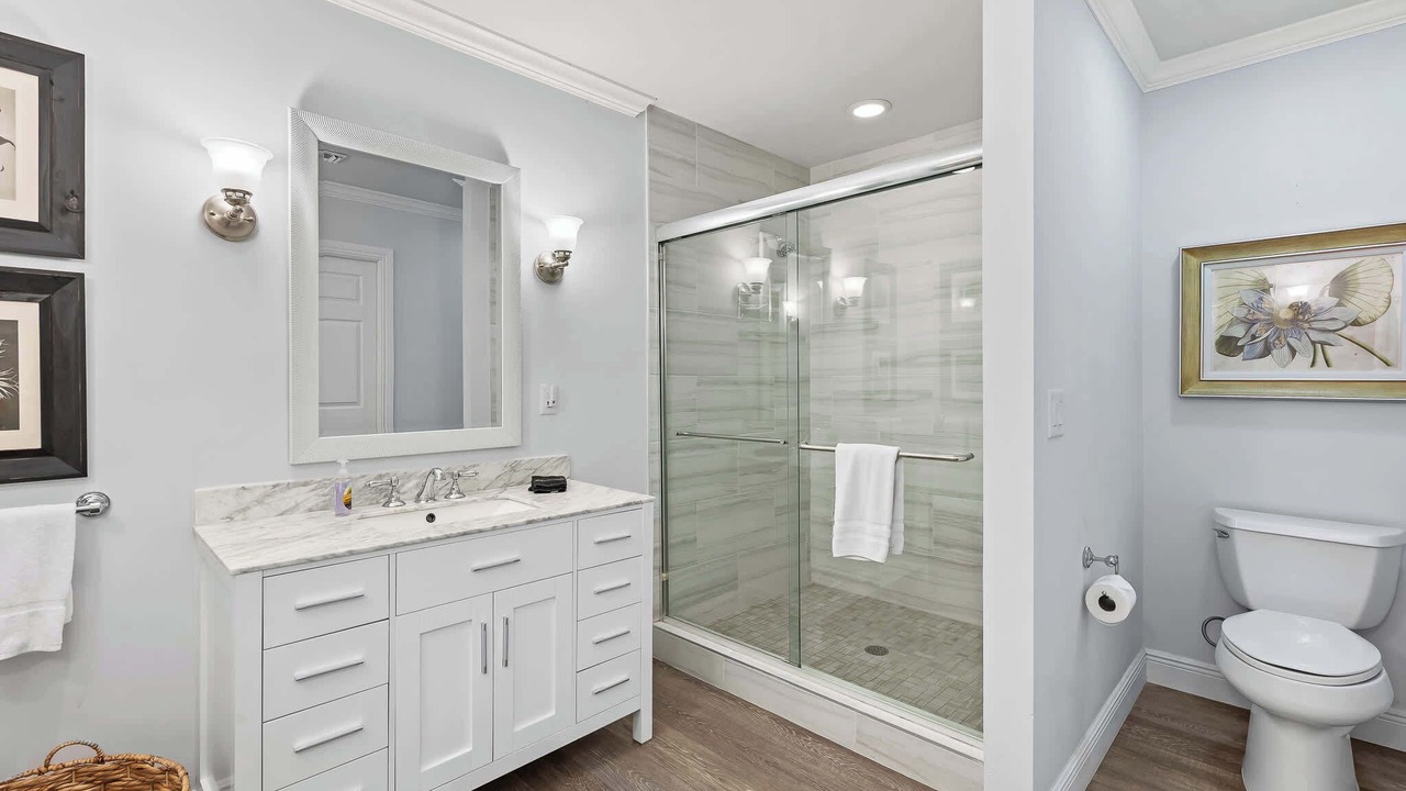 Photo of Bathroom in Naples