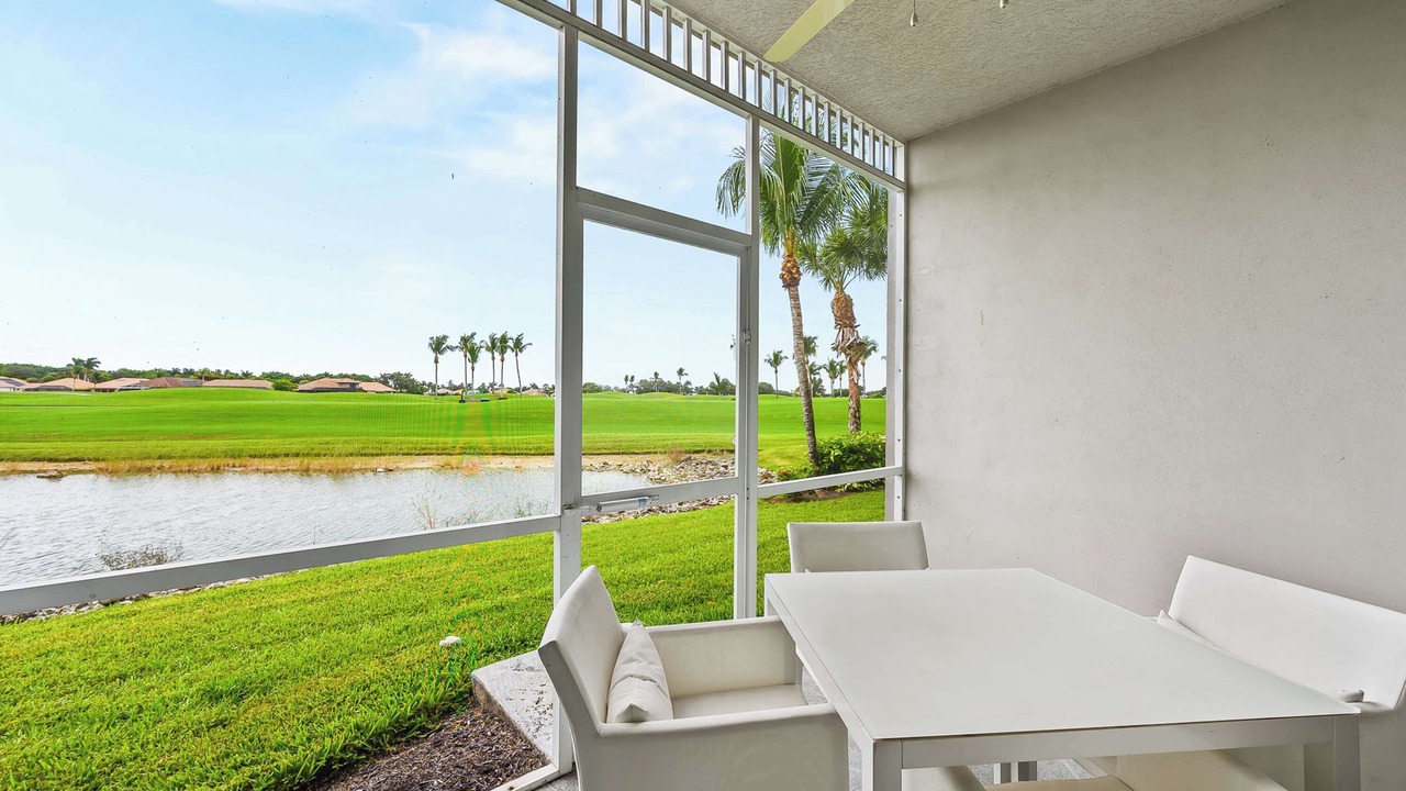 Photo of Outdoor in Naples