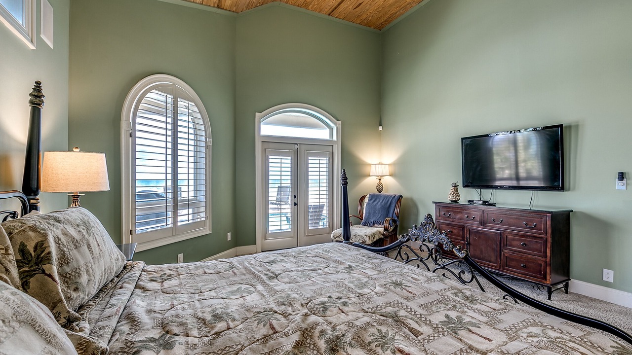 Photo of Bedroom in Long Bay Estates