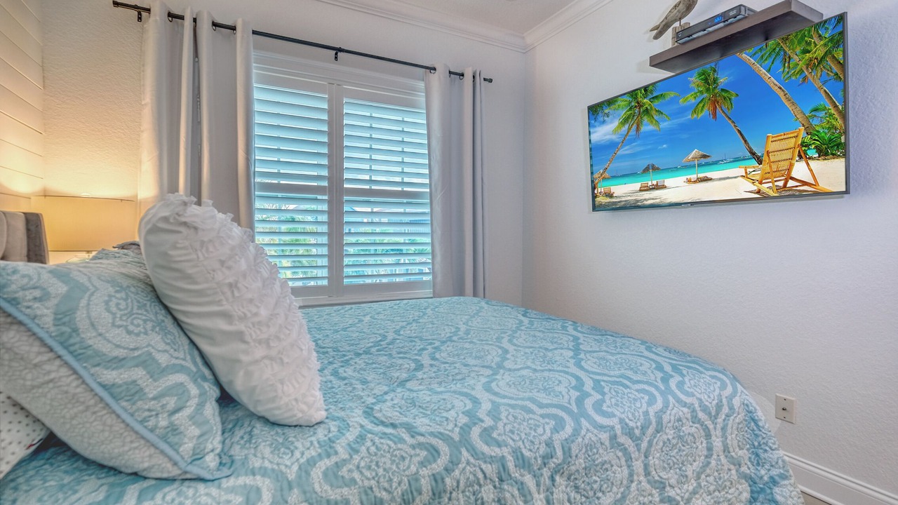 Photo of Bedroom in Madeira Beach