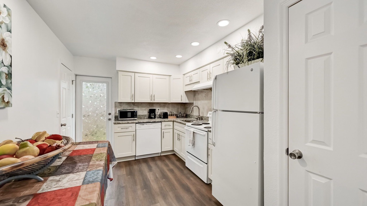 Photo of Kitchen in Laurel Park