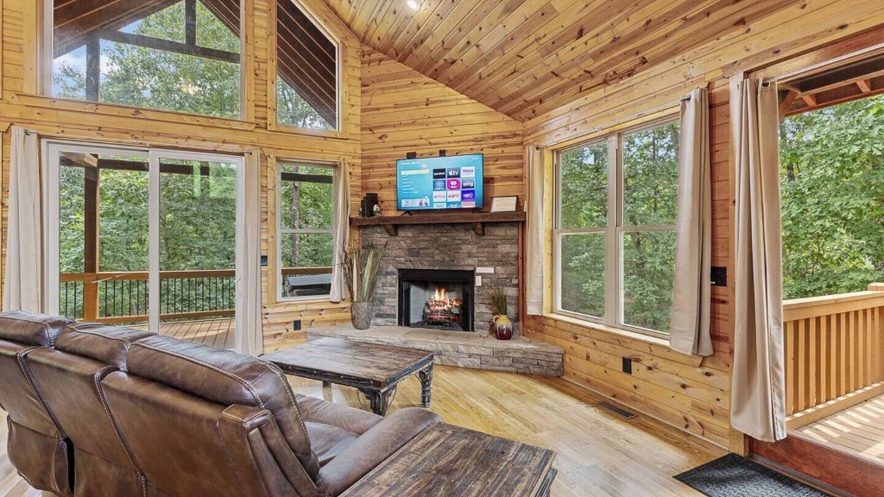 Photo of Livingroom in Cleveland