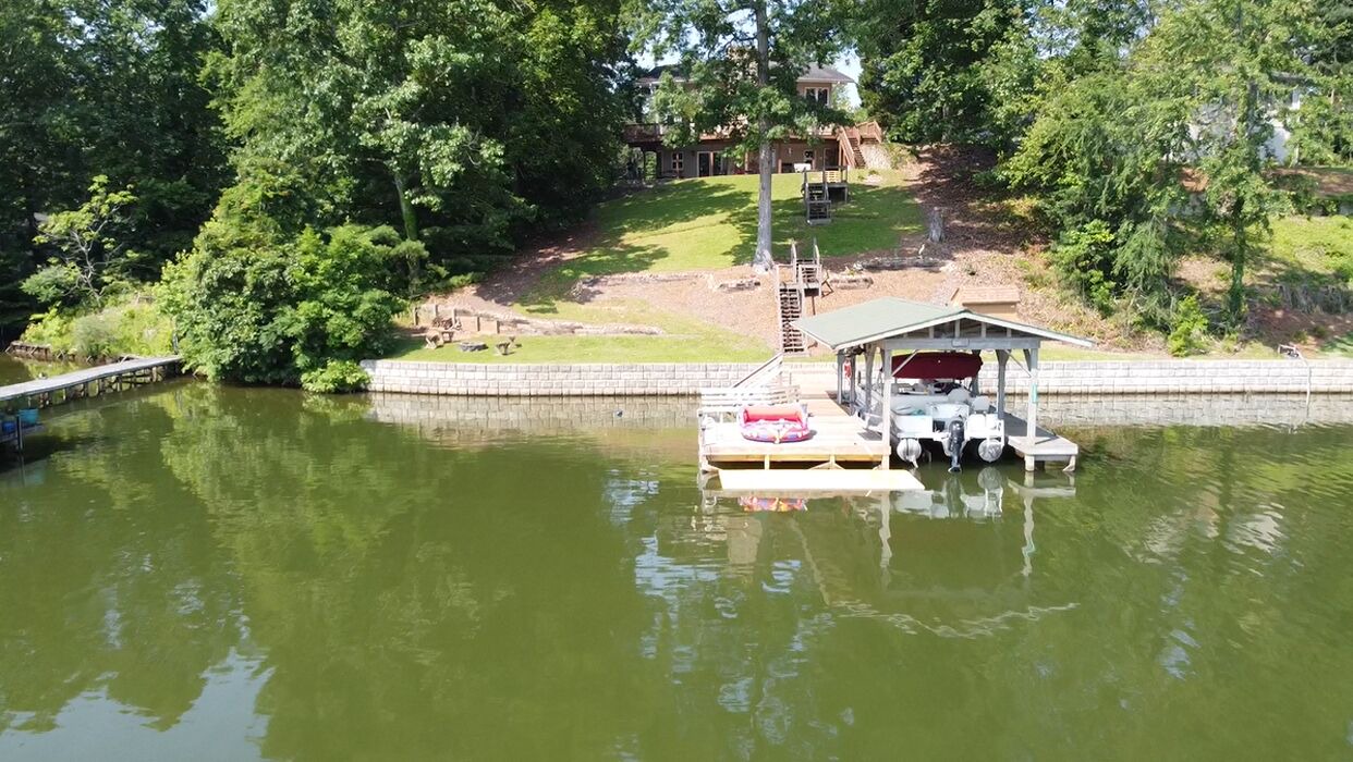 Photo of Outdoor in Greenwood