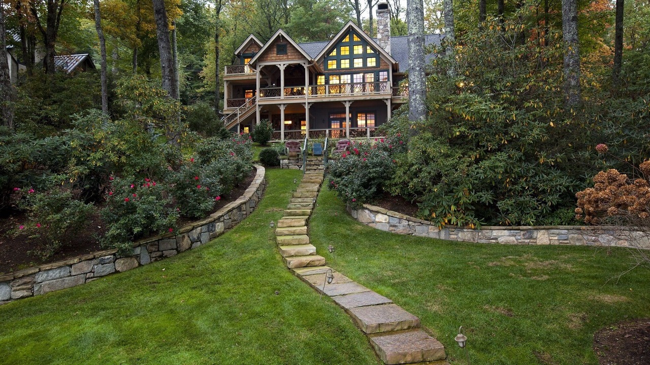 Photo of Outdoor in Lake Toxaway