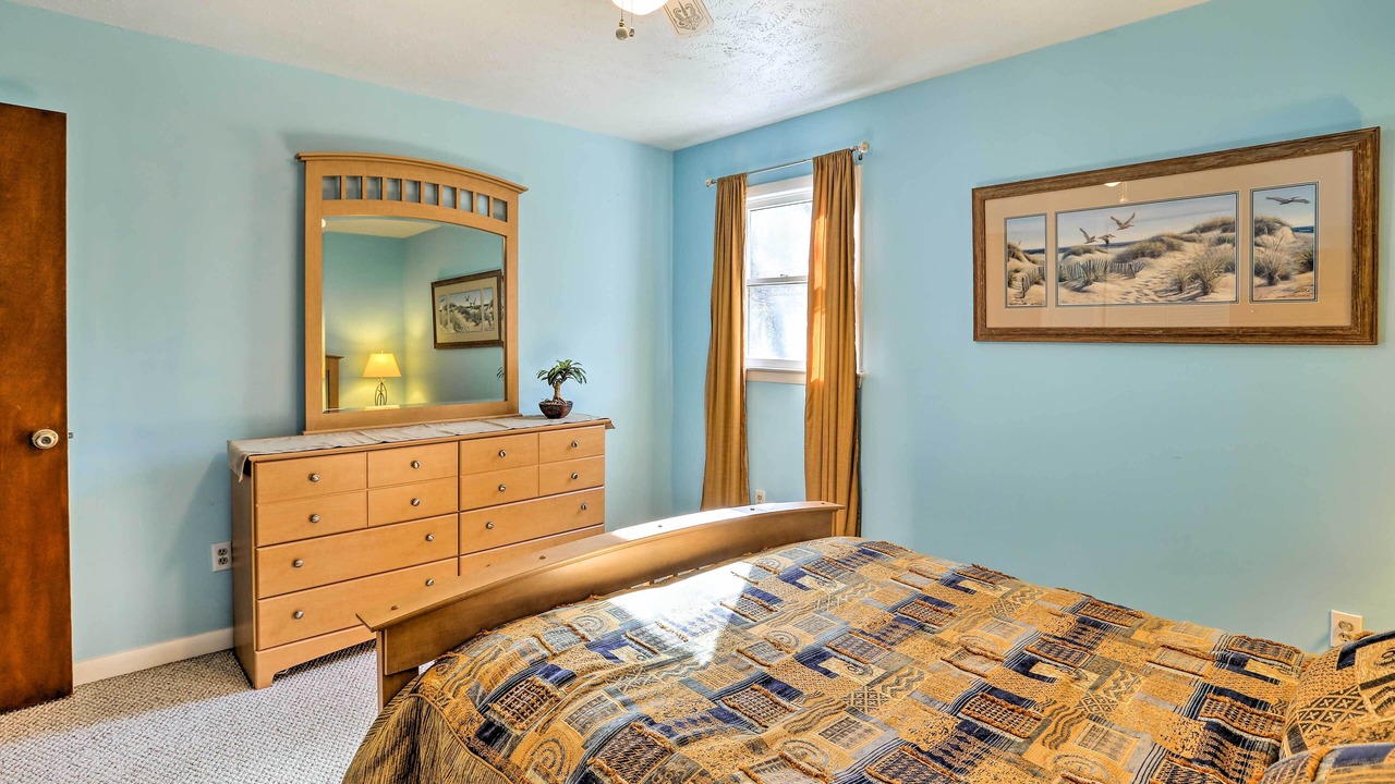 Photo of Bedroom in Lake Waccamaw