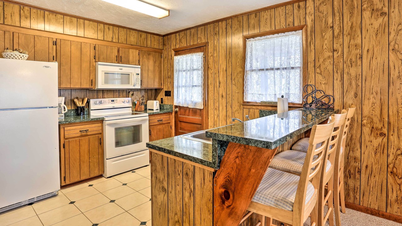 Photo of Kitchen in Lake Waccamaw