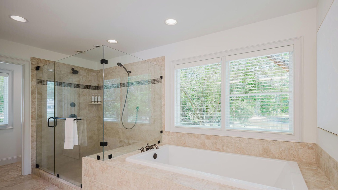 Photo of Bathroom in Baynard Oaks