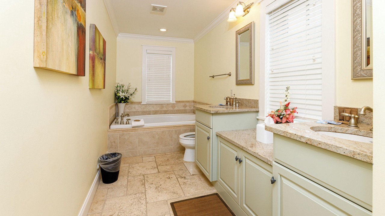 Photo of Bathroom in North Forest Beach