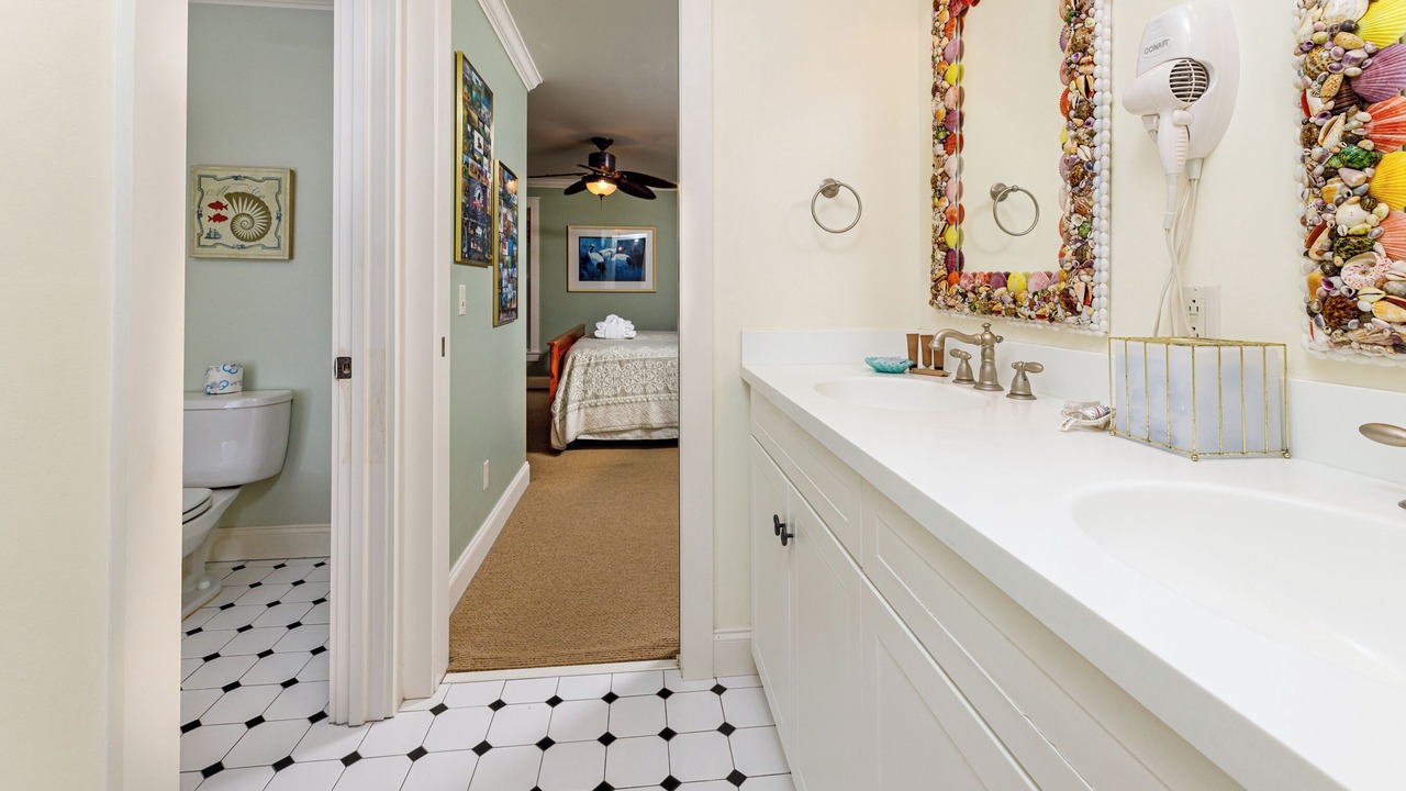 Photo of Bathroom in North Forest Beach