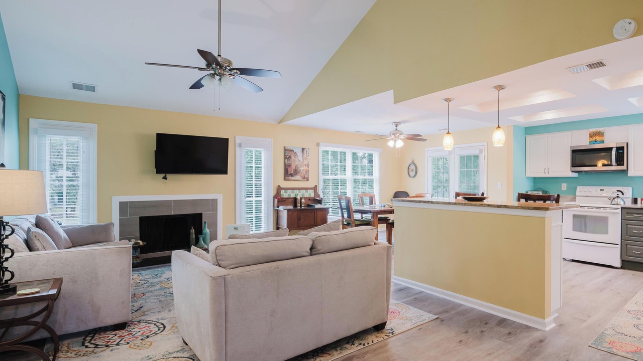 Photo of Livingroom in Shipyard Plantation