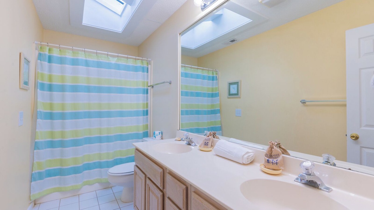 Photo of Bathroom in North Forest Beach