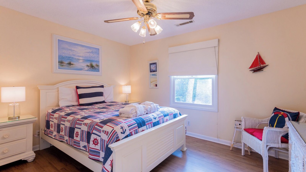 Photo of Bedroom in North Forest Beach