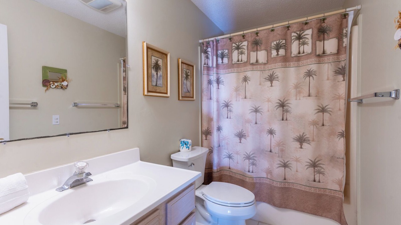 Photo of Bathroom in North Forest Beach