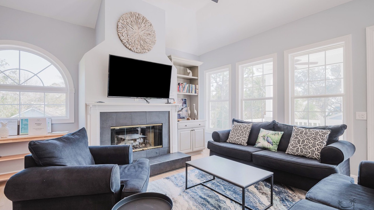 Photo of Livingroom in North Forest Beach