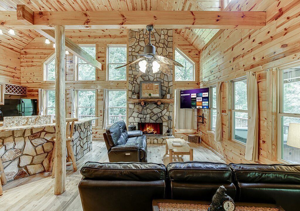Photo of Livingroom in Cleveland