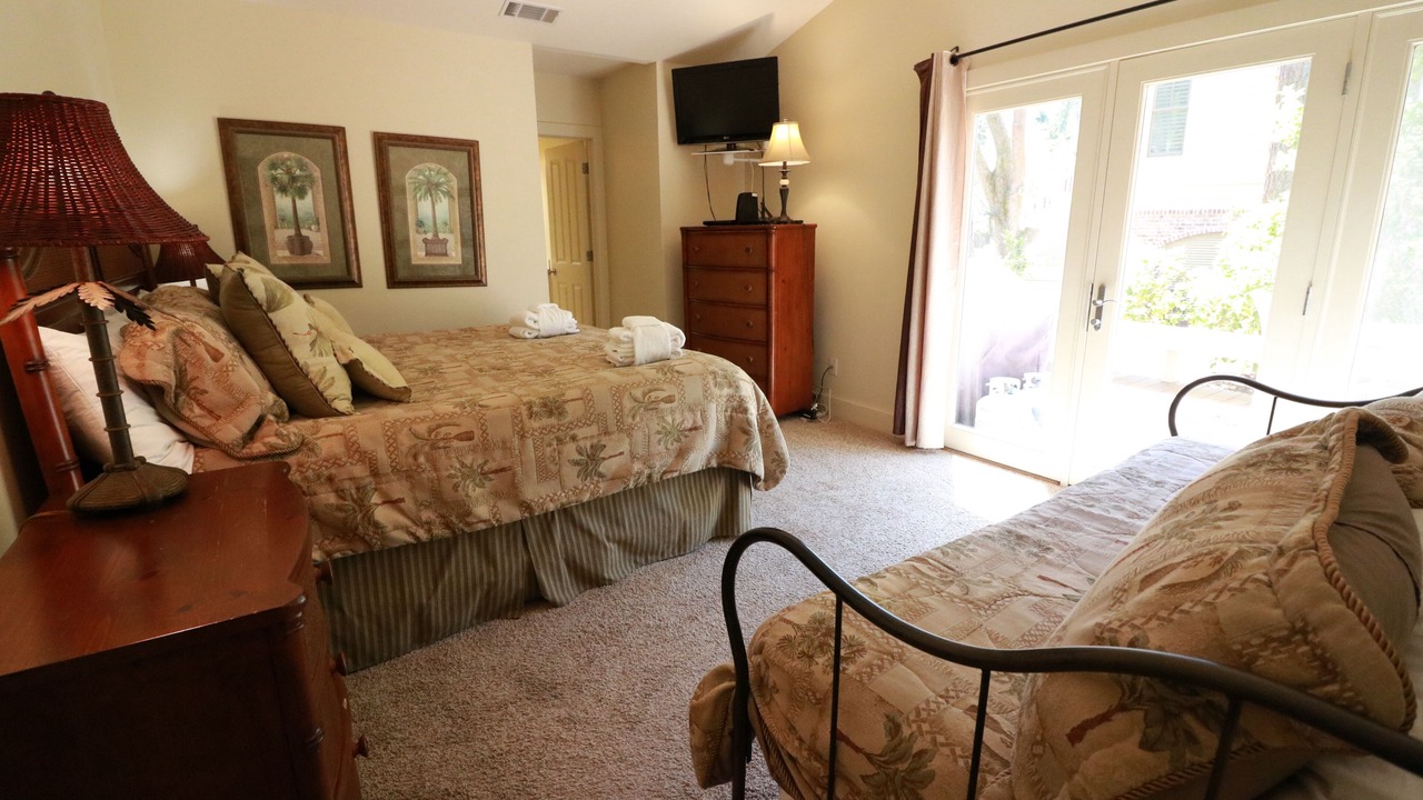 Photo of Bedroom in Sea Pines