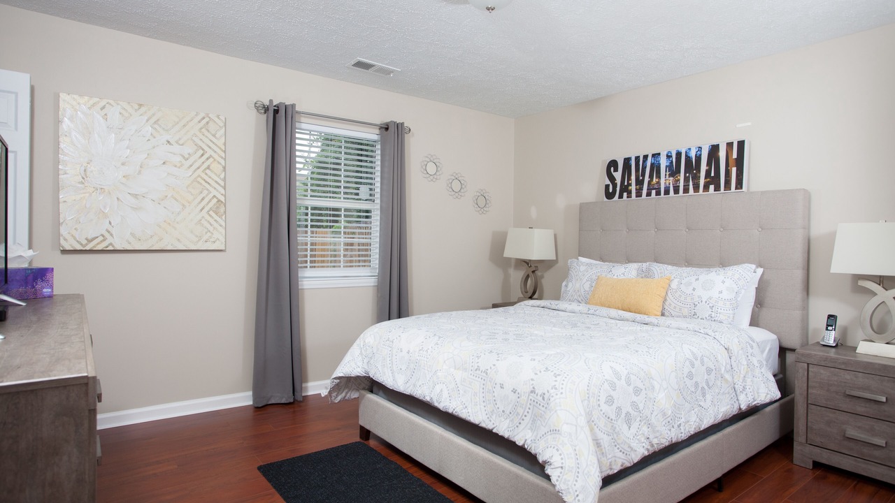 Photo of Bedroom in Whitemarsh Island