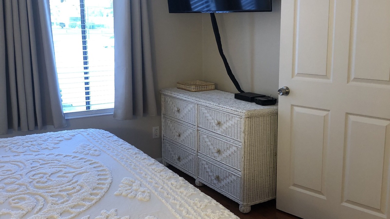 Photo of Bedroom in Palmetto Dunes