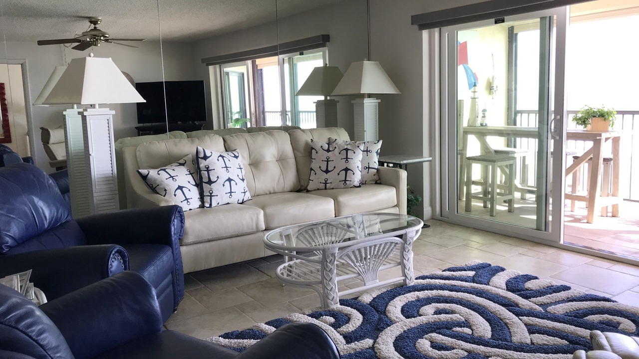 Photo of Livingroom in Melbourne Beach