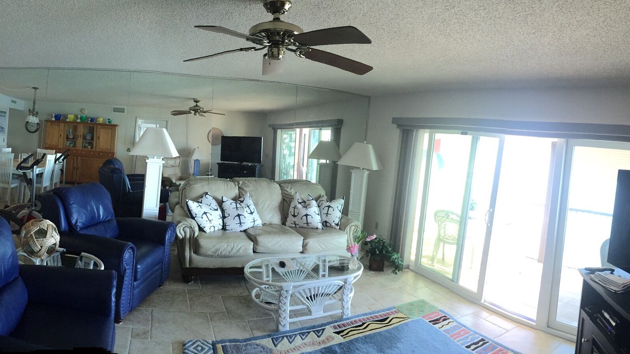 Photo of Bedroom in Melbourne Beach