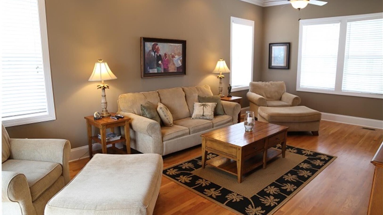 Photo of Livingroom in Ocean Ridge