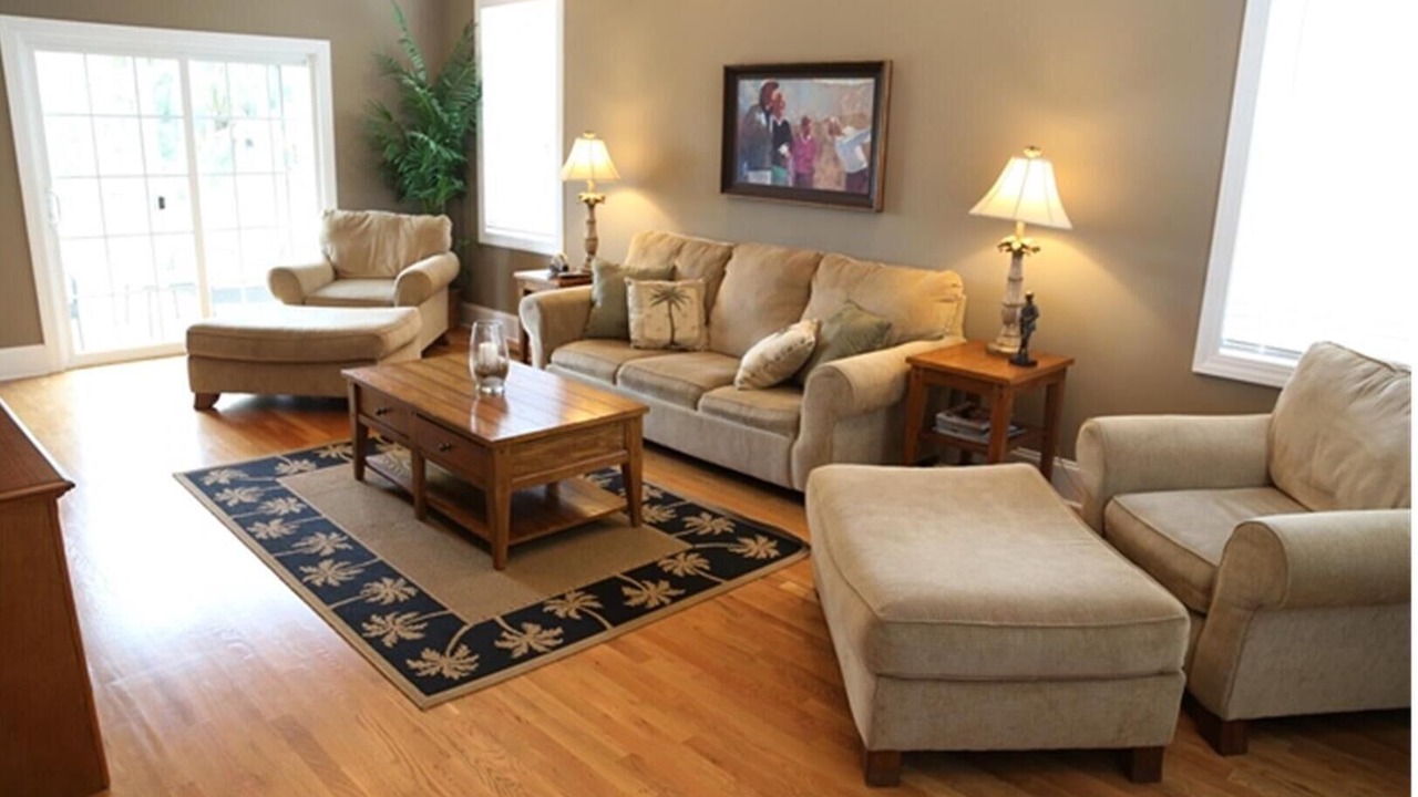 Photo of Livingroom in Ocean Ridge