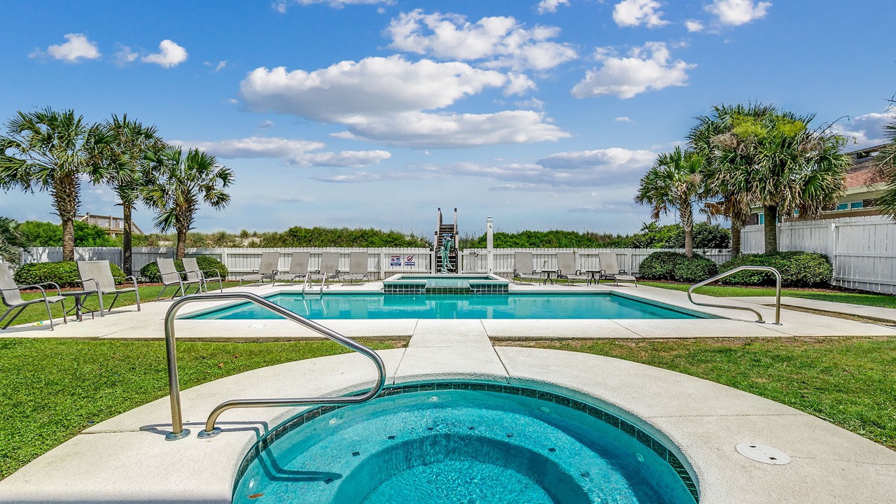 Photo of Outdoor in Long Bay Estates