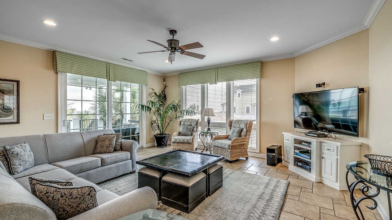Photo of Livingroom in Long Bay Estates