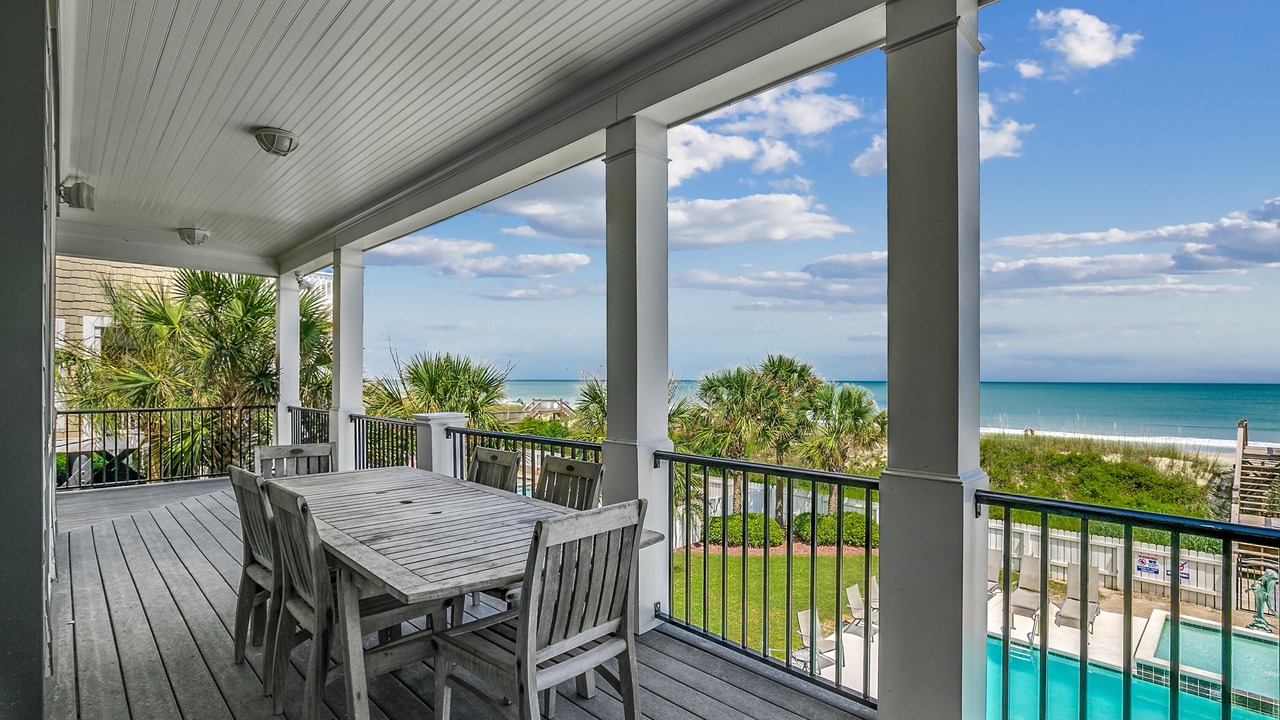 Photo of Outdoor in Long Bay Estates