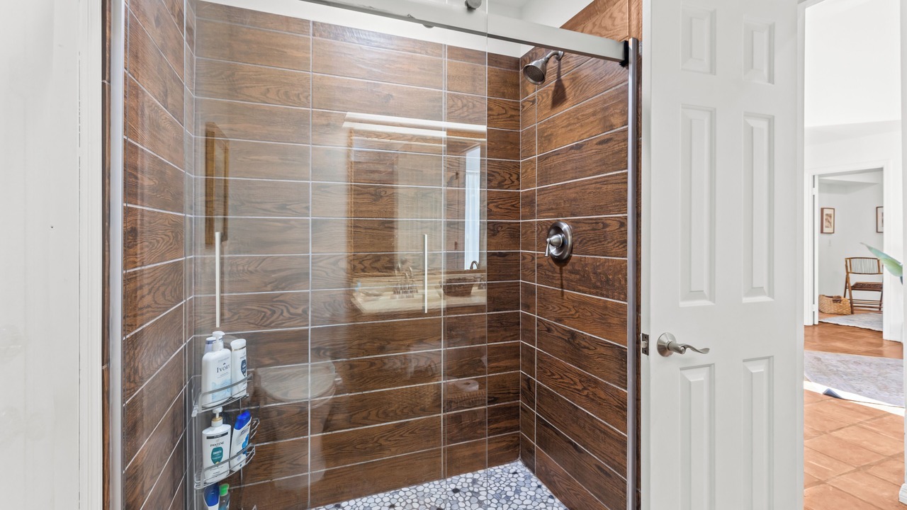 Photo of Bathroom in Summerplace