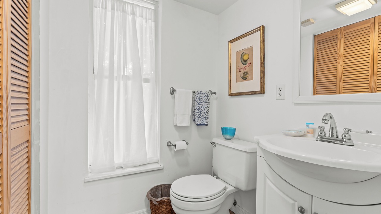 Photo of Bathroom in Summerplace
